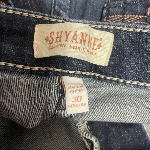 Shyanne jeans - Picture 11 of 11